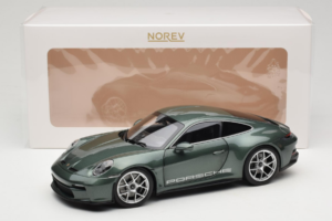 Porsche 911 992 S/T Malachite Green Metallic Norev 1:18 187472 Metal — billede 8 af 8