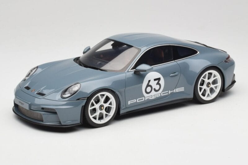 Porsche 911 992 ST Gentian Blue Metallic GT Spirit 1:18 GT491 Resin