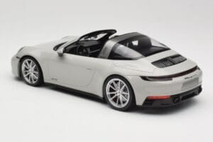 Porsche 911 992 Targa 4 GTS Grå Minichamps 1:18 155061064 Metal — billede 5 af 6