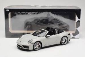 Porsche 911 992 Targa 4 GTS Grå Minichamps 1:18 155061064 Metal — billede 6 af 6