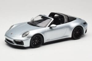 Porsche 911 992 Targa 4 GTS Sølv Minichamps 1:18 155061061 Metal