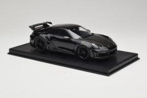 Porsche 911 992 TechArt GTstreet R Sort Med Sorte Hjul TechArt 1:18 REMC012 Resin — billede 4 af 6