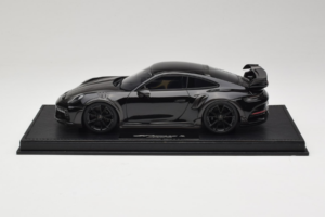 Porsche 911 992 TechArt GTstreet R Sort Med Sorte Hjul TechArt 1:18 REMC012 Resin