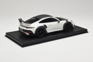 Porsche 911 992 TechArt GTstreet R Hvid Med Sorte Hjul TechArt 1:18 REMC013 Resin — billede 3 af 6