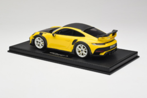 Porsche 911 992 TechArt GTstreet R Gul Med Hvide Hjul TechArt 1:18 REMC015 Resin — billede 4 af 6