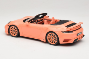 Porsche 911 992 Turbo S Cabriolet Brabus 900 Peetch GT Spirit 1:18 GT564 Resin — billede 5 af 6