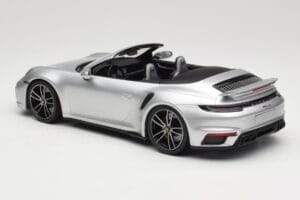 Porsche 911 992 Turbo S Cabriolet Sølv Minichamps 1:18 155069082 Metal — billede 5 af 6