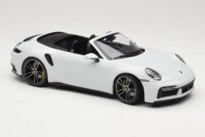 Porsche 911 992 Turbo S Cabriolet White Metallic Minichamps 1:18 155069080 Metal — billede 4 af 6