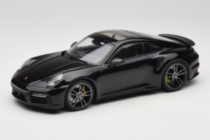 Porsche 911 992 Turbo S Sort Minichamps 1:18 WAP02117BOL002 Metal