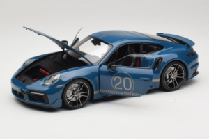 Porsche 911 992 Turbo S Coupe Sport Design Blå Minichamps 1:18 113069073 Metal — billede 2 af 8