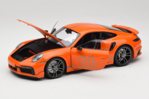 Porsche 911 992 Turbo S Coupe Sport Design Orange Minichamps 1:18 113069074 Metal — billede 2 af 8