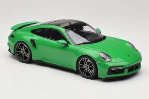 Porsche 911 992 Turbo S Grøn Minichamps 1:18 153069077 Metal — billede 4 af 6