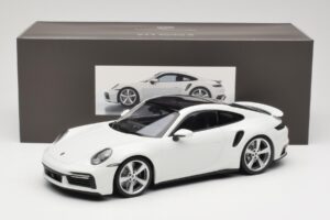 Porsche 911 Turbo S 992 Hvid Minichamps 1:18 WAP0211620RTRB Metal — billede 6 af 6