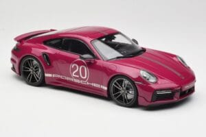 Porsche 911 992 Turbo S med Sport Design Package Rød Minichamps 1:18 155069172 Metal — billede 4 af 6