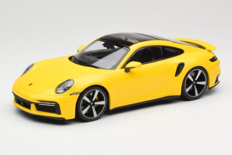 Porsche 911 992 Turbo S Gul Minichamps 1:18 155069071 Metal