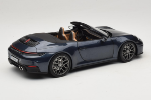 Porsche 911 992.2 Carrera Cabriolet Yachting Blue Norev 1:18 187180 Metal — billede 3 af 8