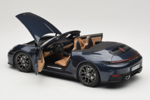 Porsche 911 992.2 Carrera Cabriolet Yachting Blue Norev 1:18 187180 Metal — billede 5 af 8