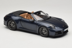 Porsche 911 992.2 Carrera Cabriolet Yachting Blue Norev 1:18 187180 Metal — billede 6 af 8