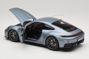 Porsche 911 992.2 Carrera Polar Silver Metallic Norev 1:18 187170 Metal — billede 5 af 8