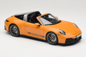 Porsche 911 992.2 Targa 4 GTS Bahama Yellow Norev 1:18 187190 Metal — billede 8 af 10