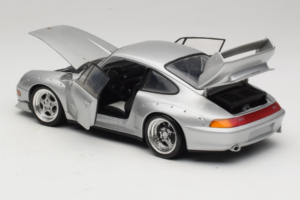 Porsche 911 993 GT2 Street Sølv UT Models 1:18 180065000 Metal — billede 5 af 8