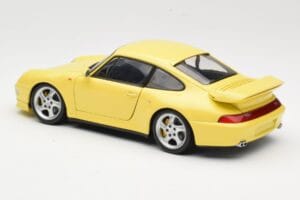 Porsche 911 993 Turbo S Gul UT Models 1:18 27836 Metal — billede 7 af 8