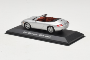 Porsche 911 996 Cabriolet Sølv Minichamps 1:43 WAP02004097 Metal — billede 3 af 4