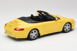 Porsche 911 996 Cabriolet Speed Gul UT Models 1:18 27906 Metal — billede 3 af 8
