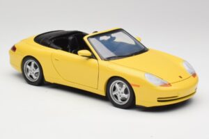 Porsche 911 996 Cabriolet Speed Gul UT Models 1:18 27906 Metal — billede 6 af 8