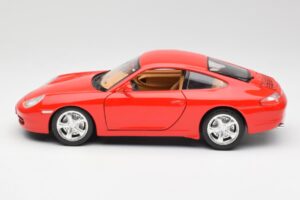 Porsche 911 996 Carrera 4 Rød Bburago 1:18 30085 Metal — billede 4 af 8