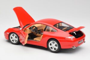 Porsche 911 996 Carrera 4 Rød Bburago 1:18 30085 Metal — billede 5 af 8