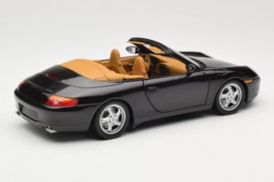 Porsche 911 996 Carrera Cabriolet Sort UT Models 1:18 WAP02100997 Metal — billede 3 af 8