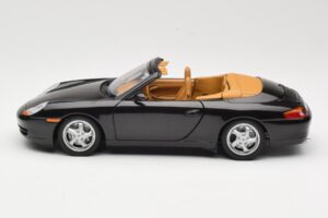 Porsche 911 996 Carrera Cabriolet Sort UT Models 1:18 WAP02100997 Metal — billede 4 af 8