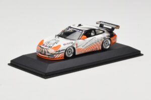Porsche 911 996 GT3 Cup Mobil 1 #1 VIP Car 2004 Minichamps 1:43 WAP02012115-R1 Metal — billede 2 af 4