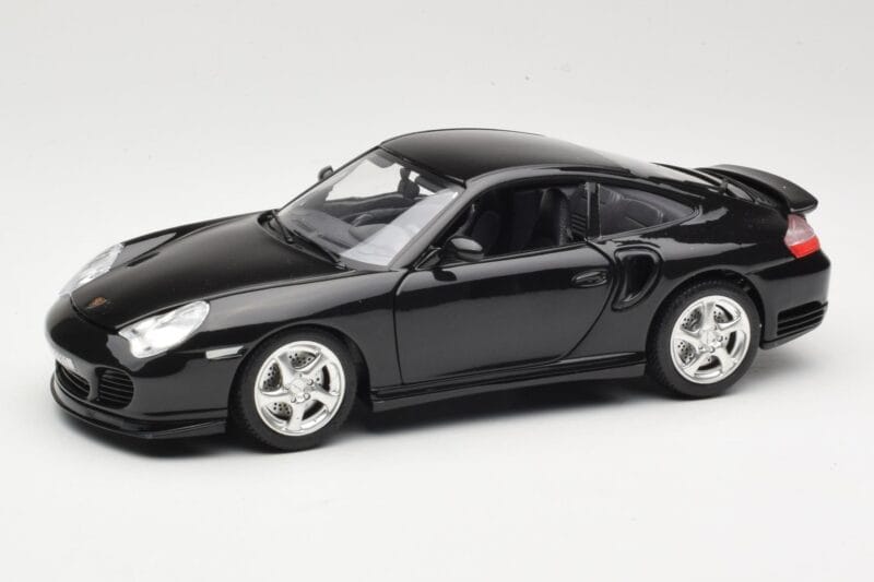 Porsche 911 996 Turbo Sort Bburago 1:18 3367 Metal