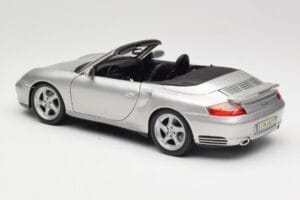 Porsche 911 996 Turbo Cabriolet Sølv Maisto 1:18 31660 Metal — billede 7 af 8