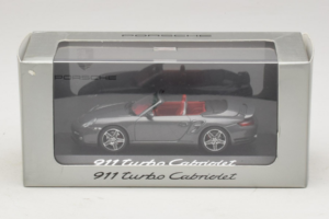 Porsche 911 997 Turbo Cabriolet Grey Metallic Minichamps 1:43 WAP02015218 Metal — billede 4 af 4