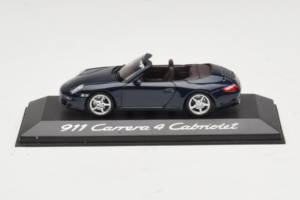 Porsche 911 997 Carrera 4 Cabriolet Mørkeblå Minichamps 1:43 WAP02015216-P1 Metal