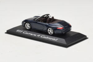 Porsche 911 997 Carrera 4 Cabriolet Mørkeblå Minichamps 1:43 WAP02015216-R1 Metal — billede 3 af 4