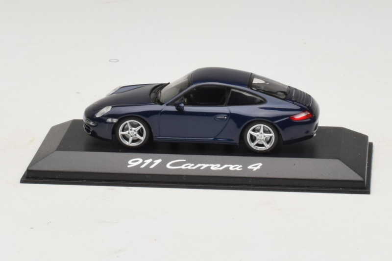 Porsche 911 997 Carrera 4 Dark Blue Metallic Minichamps 1:43 WAP02010016 Metal