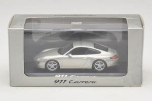 Porsche 911 997 Carrera Silver Metallic Minichamps 1:43 WAP02011515 Metal — billede 5 af 5