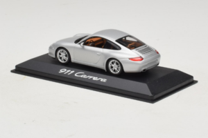 Porsche 911 997 Carrera Silver Metallic Minichamps 1:43 WAP02001218 Metal — billede 3 af 5