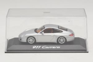 Porsche 911 997 Carrera Silver Metallic Minichamps 1:43 WAP02001218 Metal — billede 4 af 5
