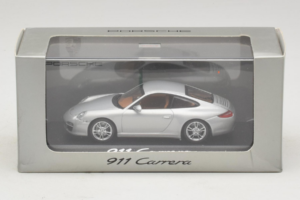 Porsche 911 997 Carrera Silver Metallic Minichamps 1:43 WAP02001218 Metal — billede 5 af 5