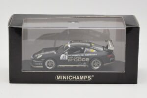 Porsche 911 997 GT3 Cup #89 Porsche Design Supercup VIP Car 2007 Minichamps 1:43 WAP02013817 Metal — billede 4 af 4
