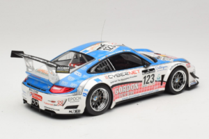 Porsche 911 997 GT3 R #123 Muhlner Motorsport E. Fumal / E. Thiry 24 Hours of Spa 2011 Minichamps 1:18 151118923 Metal — billede 2 af 6