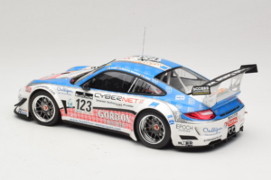 Porsche 911 997 GT3 R #123 Muhlner Motorsport E. Fumal / E. Thiry 24 Hours of Spa 2011 Minichamps 1:18 151118923 Metal — billede 5 af 6