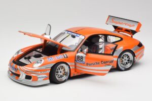 Porsche 911 997 GT3 R #88 Porsche Consulting 2005 AUTOart 1:18 77821 Metal — billede 2 af 8