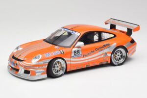 Porsche 911 997 GT3 R #88 Porsche Consulting 2005 AUTOart 1:18 77821 Metal