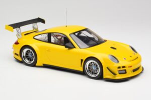 Porsche 911 997 GT3 R Street Racing Gul Minichamps 1:18 151108902 Metal — billede 4 af 6